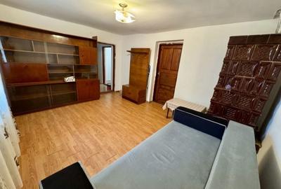 Casă cu 4 camere semidecomandat în Făcăi - 1