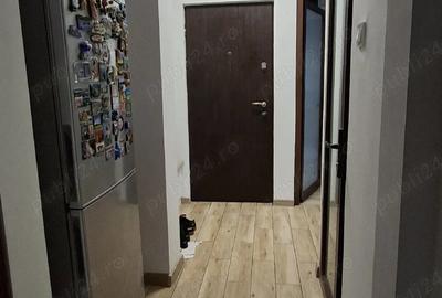 Apartament cu 3 camere decomandat în Craiovei - 1