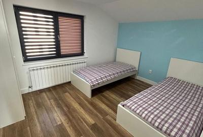 Casă cu 4 camere cu Teren 425 Mp în Dezmir - 3