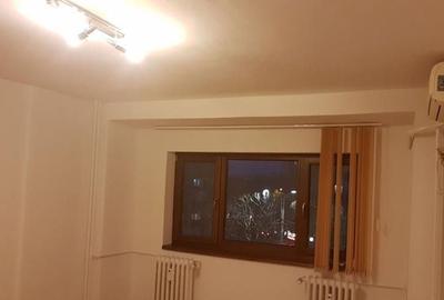 Apartament 3 camere, 83 mp, vedere stradală, ideal birou, Bd. Decebal - 3