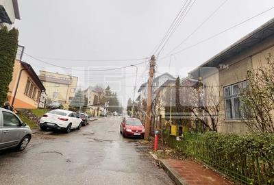 Casă individuală cu 6 camere cu Teren 360 Mp în Central - 2