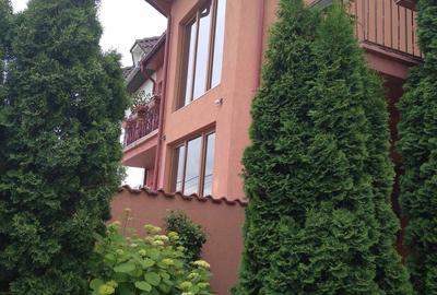 Casă cu 4 camere în Central - 5