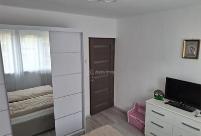 Resita, chirie, 3 cam. MOBILAT UTILAT MODERN - GOVANDAR - MI Resita, chirie, 3 cam. MOBILAT UTILAT MODERN - GOVANDAR - MI - 6