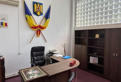 Spațiu comercial, de 1,000 mp, în Anda