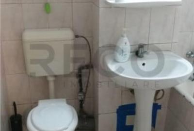 Apartament cu 3 camere decomandat în Aleșd - 7