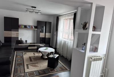 Casă cu 5 camere cu Teren 2070 Mp în Central - 6