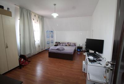 Garsonieră decomandată în Central - 3