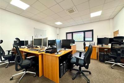 Spatiu Comercial, 212 MP, 10 Parcari, cartierul Europa - 3