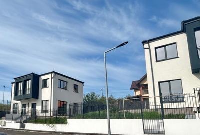 Casă individuală cu 3 camere cu Teren 250 Mp în Central - 10