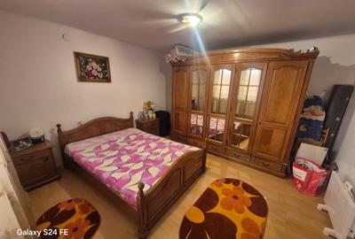 Casă cu 5 camere cu Canalizare în Dobreni - 8