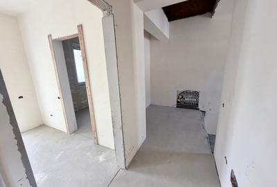 Duplex cu 3 camere cu Canalizare în Sud - 18