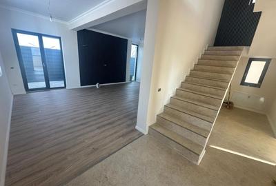 Casă individuală cu 5 camere cu Canalizare în Central - 6