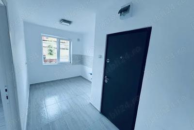 Apartament 2 camere, parter complet renovat Petrila, str. 22 Decembrie (zona centrala)