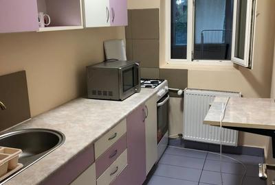 1 MAI - Banu Manta  foarte aproape de Metrou Victoriei - 5