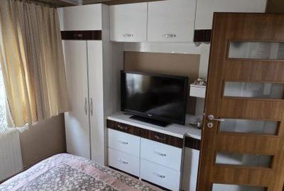 Apartament cu 3 camere decomandat în Micro 16 - 14