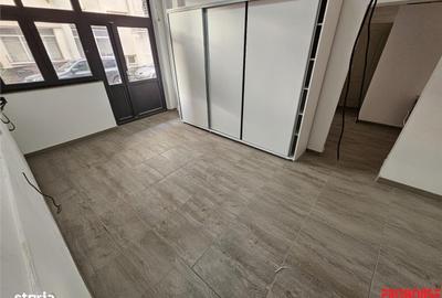 Spațiu comercial, de 40 mp, în Orizont - 8