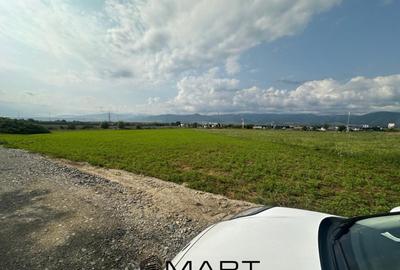 Teren de 2400 mp, în Cristian - 1