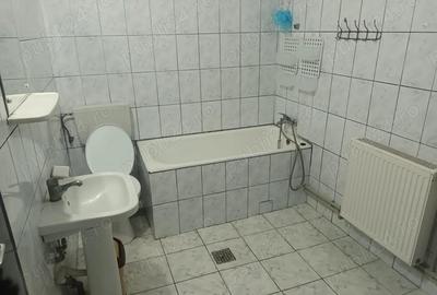 Inchiriez casa cu 3 camere - 5