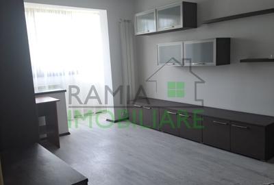 Apartament cu 2 camere decomandat în 13 Decembrie - 3
