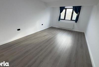 Casă cu 7 camere cu Canalizare în Colentina - 6