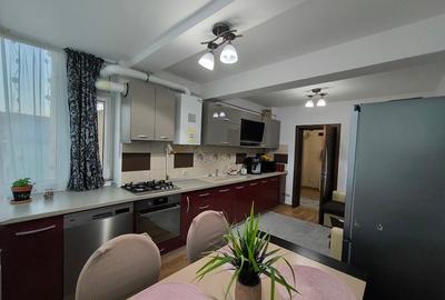 *Mobilat & Utilat* Apartament 2 camere Cris Estate - 10