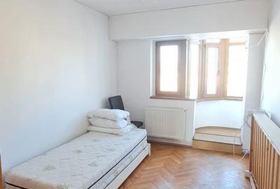 Apartament cu 4 camere în Turnișor - 9