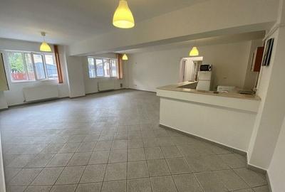 Apartament 82 metri /Spatiu comercial - 3