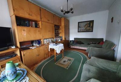 Apartament cu 4 camere în Central
