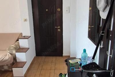 Apartament 2 camere transformat in 3 camere, zona Biserica Noua, decomandat, etaj 3 - 9