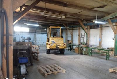 Spațiu comercial, de 1,075 mp, în Central - 2