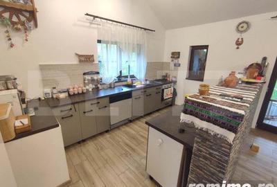 Casă cu 7 camere cu Piscina în Central - 5