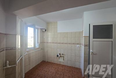 Apartament cu 4 camere decomandat, mobilat în Drumul Taberei - 14