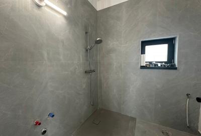 Casa Individuala - 4 -  Camere -2 bai - 17