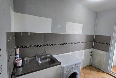 DRISTOR-METROU, STRADAL, decomandata, bloc mixt 1987, libera, 75000euro - 7