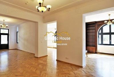 Casă individuală cu 12 camere cu Teren 475 Mp în Romană - 5