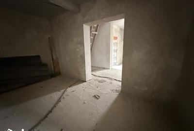 Casă cu 4 camere cu Teren 1000 Mp în Volovăț - 9
