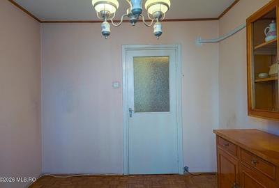 Apartament cu 4 camere decomandat în Circumvalațiunii - 10