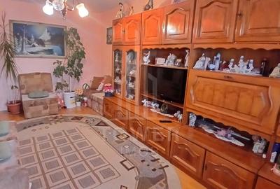 Apartament cu 3 camere decomandat | zona Vasile Aaron - 2