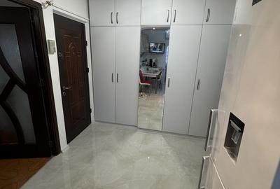 Apartament cu 2 camere decomandat în Exterior Vest - 3