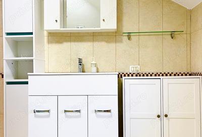 Apartament cu 5 camere decomandat în Central - 2