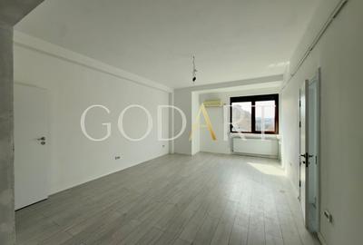 Apartament cu 5 camere decomandat în Universitate - 16