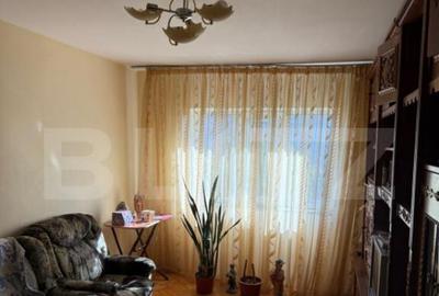 Apartament cu 2 camere decomandat, mobilat în Central