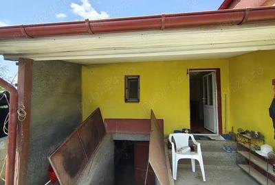 Casă cu 3 camere în Călui - 8