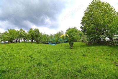 Teren de 900 mp, în Ghioșești