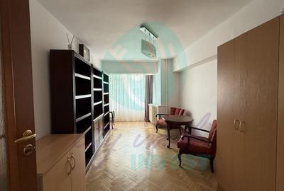 Apartament cu 3 camere decomandat în P-ța Unirii - 12
