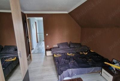 Casă cu 5 camere în Sânmihaiu Român - 8