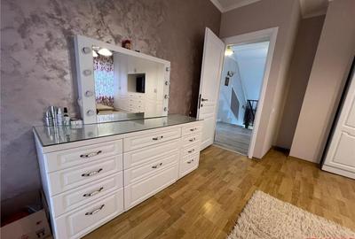 Gheraiesti- vila P M- complet utilata si renovata! Comision - 9