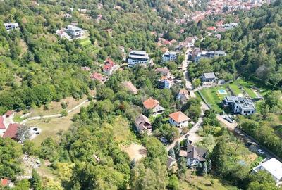 Teren de 2300 mp, în Schei - 3