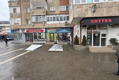 Spațiu comercial, de 16 mp, în Ultracentral - 2