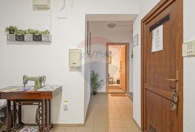 Casa cu 5 studiouri independente, terasa rooftop, vedere montana - 10